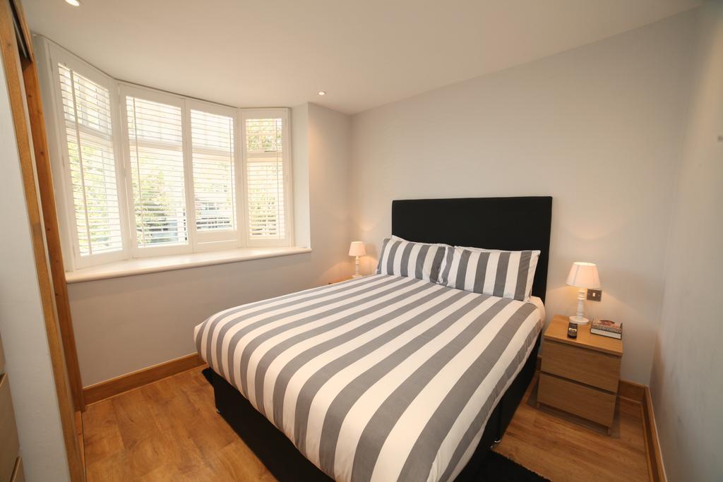 Homefromholme Alban House St Albans ภายนอก รูปภาพ