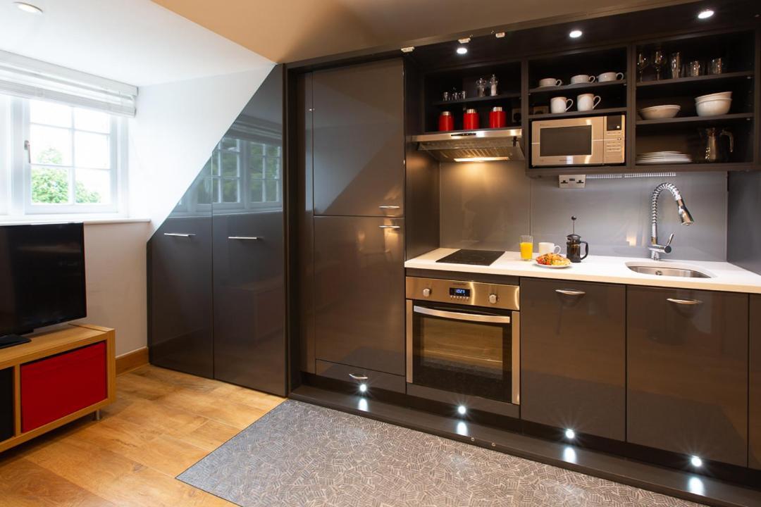 Homefromholme Alban House St Albans ภายนอก รูปภาพ